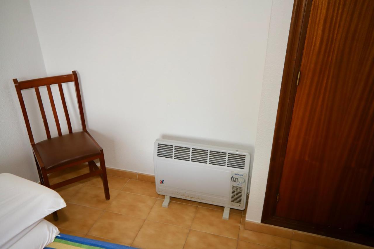 Apartamentos Torre Gerona Benidorm Bagian luar foto