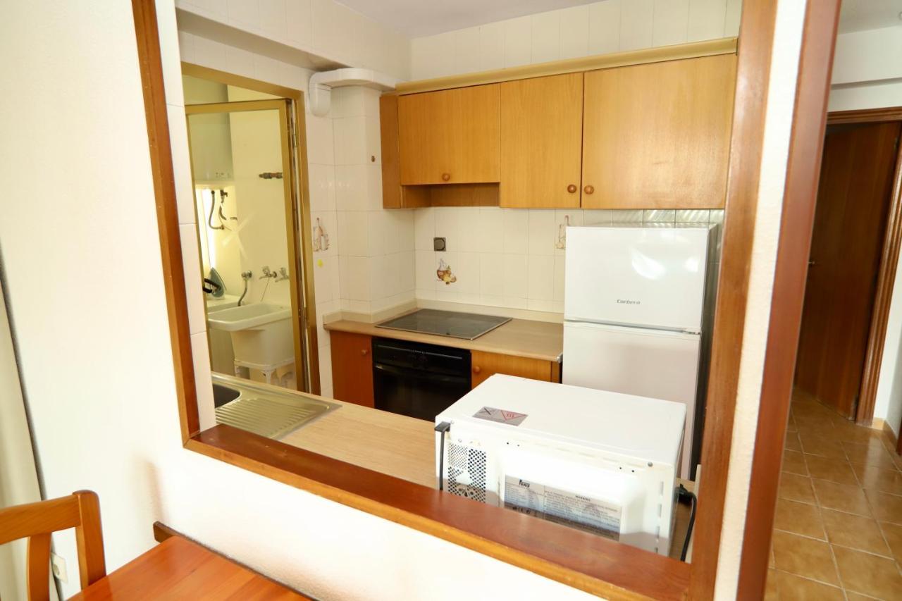 Apartamentos Torre Gerona Benidorm Bagian luar foto