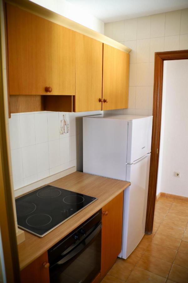 Apartamentos Torre Gerona Benidorm Bagian luar foto